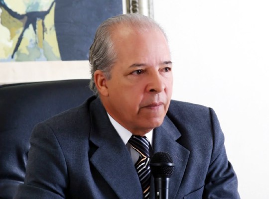 Dr-Ramon-Alvarado.jpg