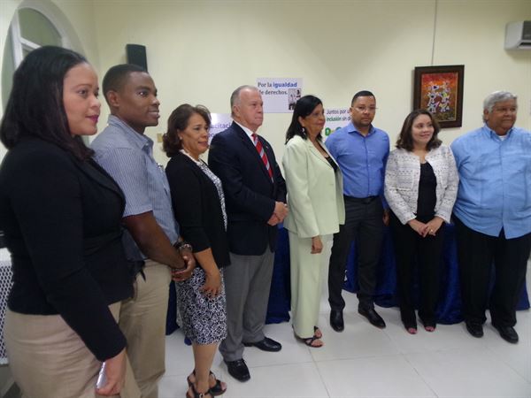 Coversatorio_Asociación_Dominicana_de_Rehabilitación.JPG