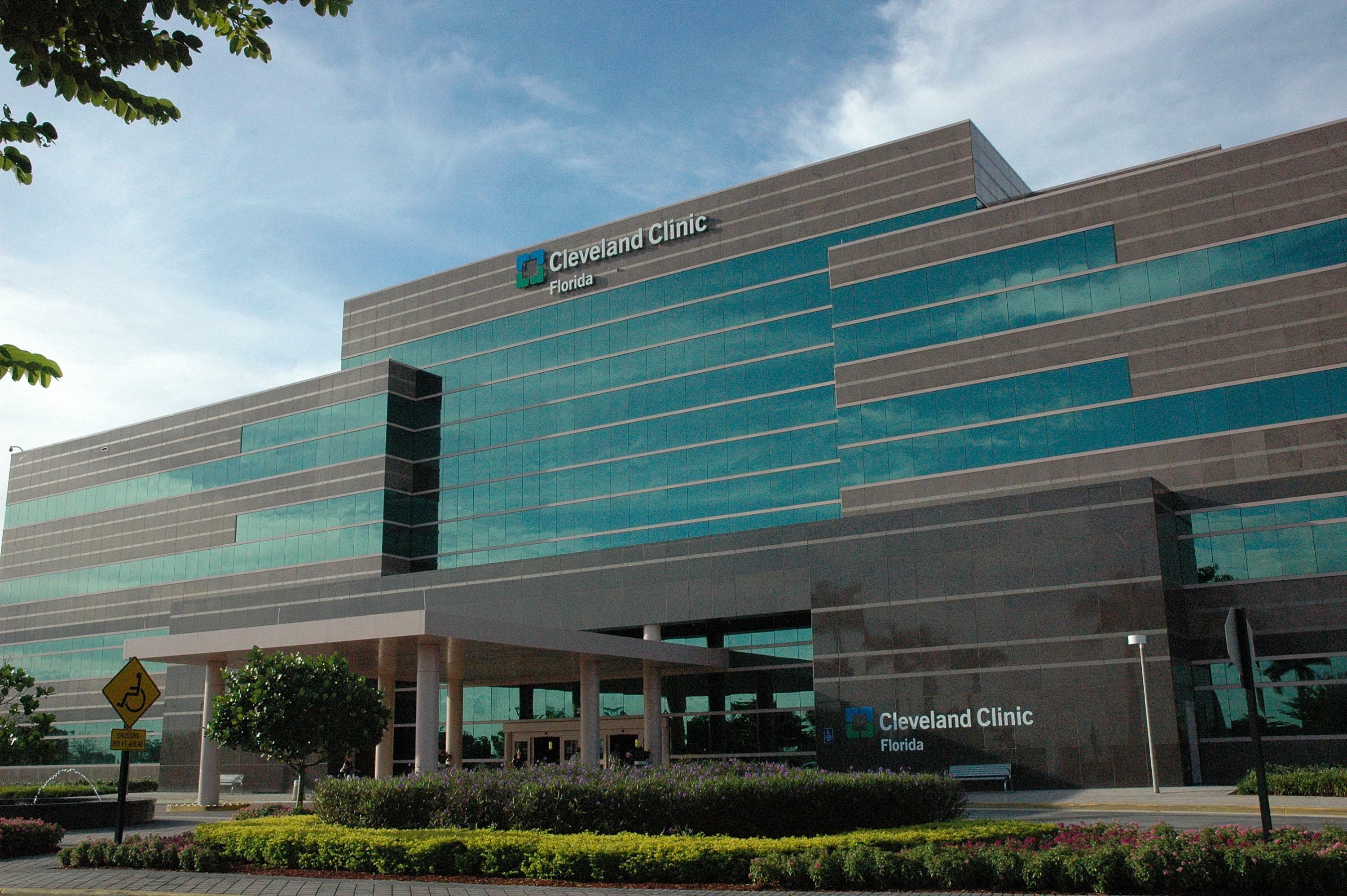 Cleveland_Clinic_Florida.jpg