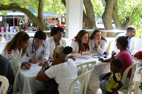 Fueron_atenidos_personas_adultas_y_envejecientes.JPG