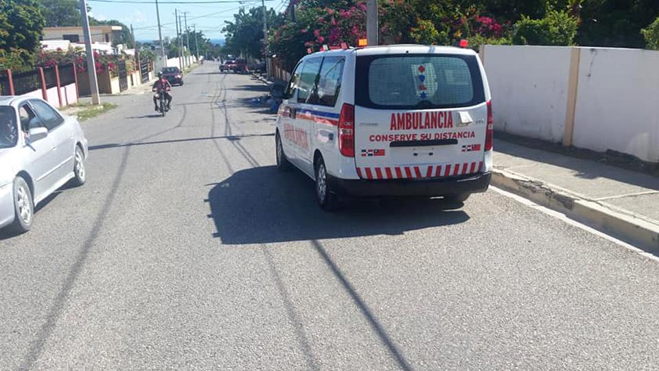 Entregan_ambulancias_Crue_Barahona_3.jpg