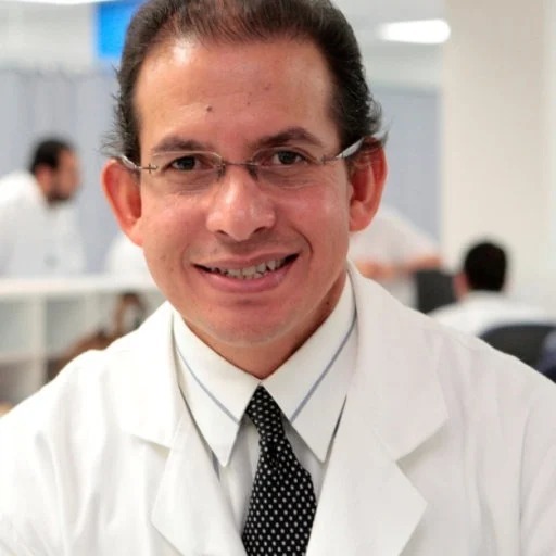 Dr.-Ruben-Peralta.jpg