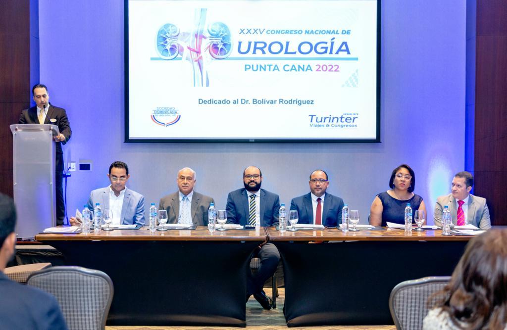 Foto_presentacion_congreso_urologia.jpg