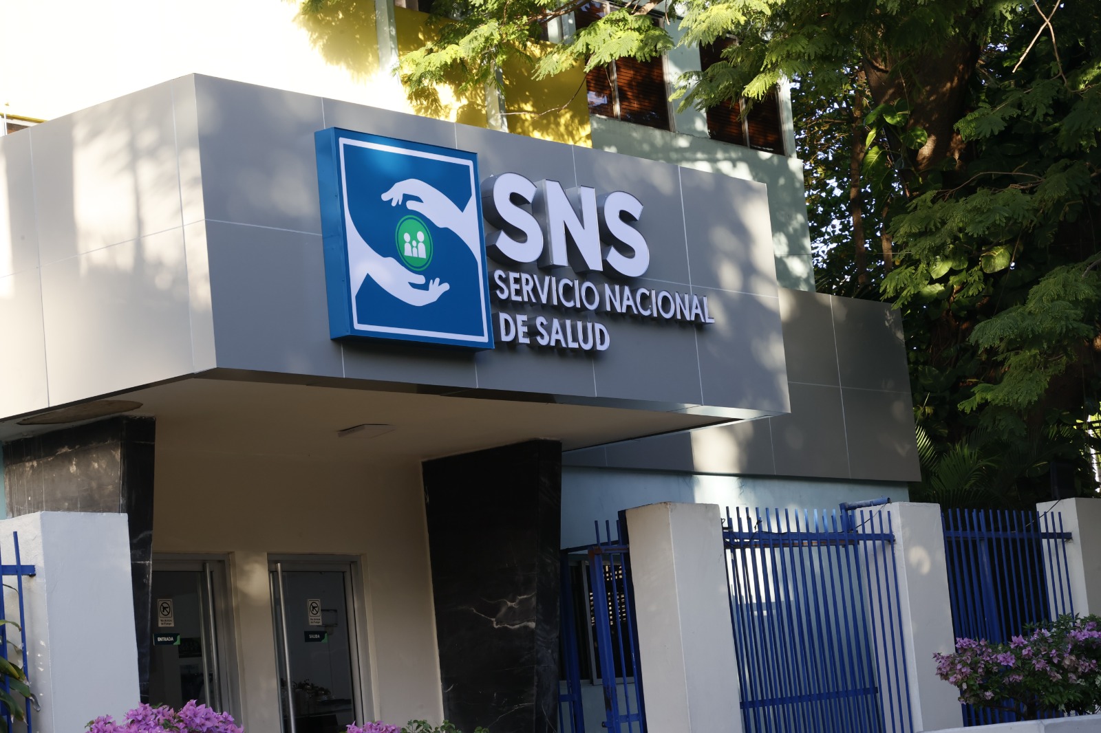 SNS desmantela departamento salud mental