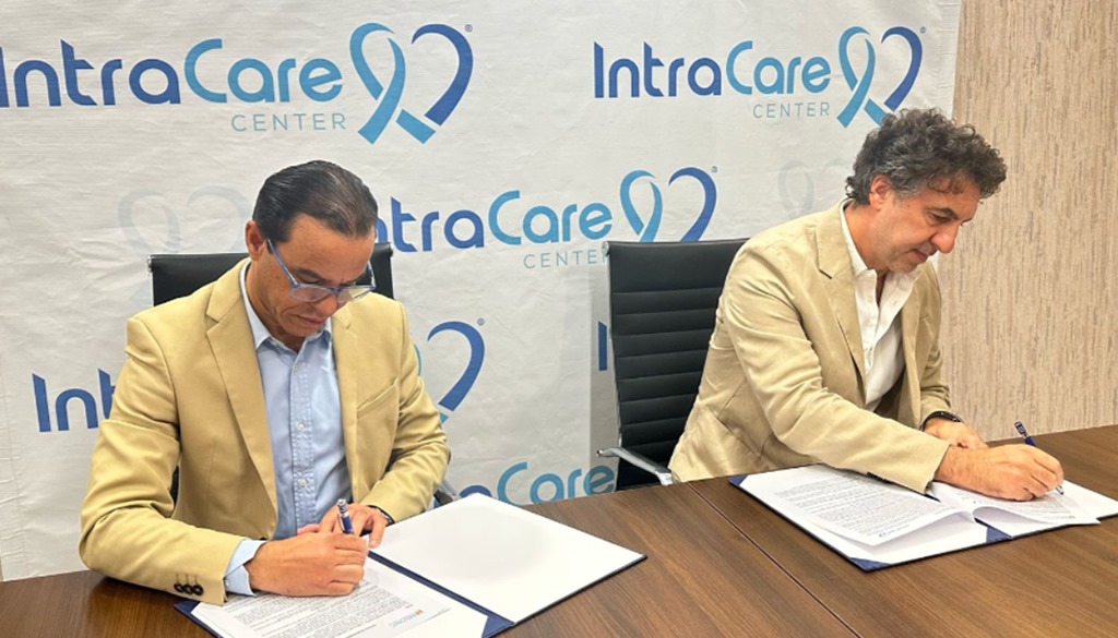 IntraCare Center y Radonic se unen esfuerzos atención oncológica