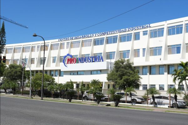 Proindustria invita a empresas a postularse al Reconocimiento a la Innovación Industrial Manufacturera 2025